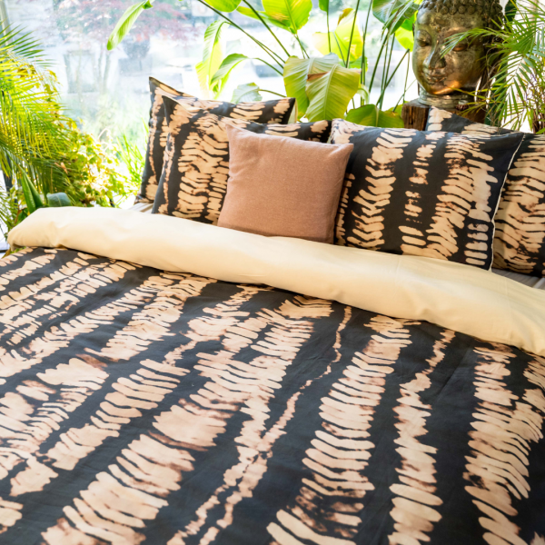 Kayori Kayori Chikuma Dekbedovertrek - Bruin