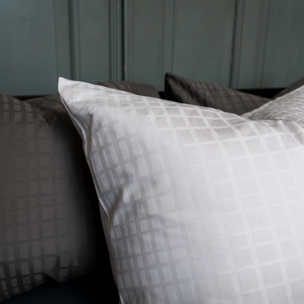 Kayori Kayori Dekbedovertrek Kora Katoensatijn - Wit