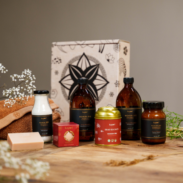 kayori Kayori - Giftbox - Take you Time - Hazakura