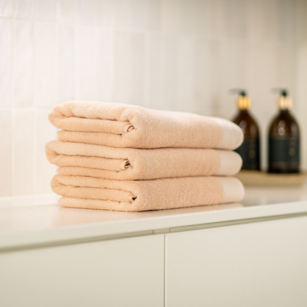 Kayori Taoru Badgoed - Nude