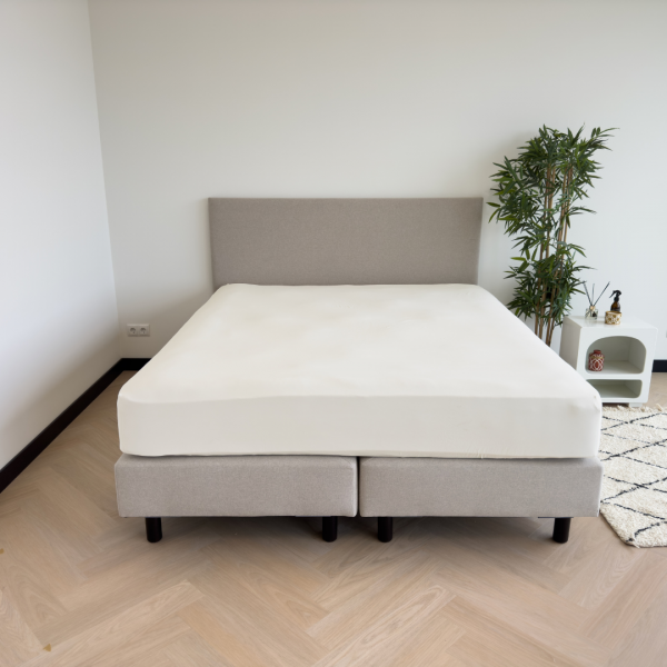 kayori Kayori Tara Hoeslaken stretch Jersey - Offwhite