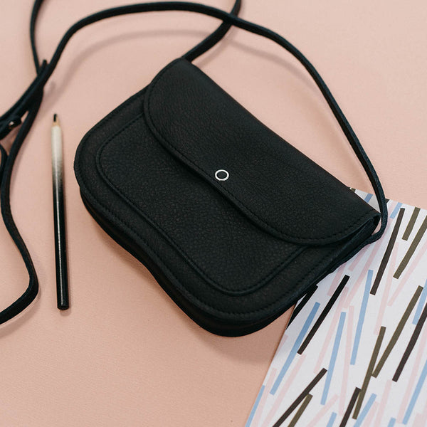 keecie Cat Chase - Black