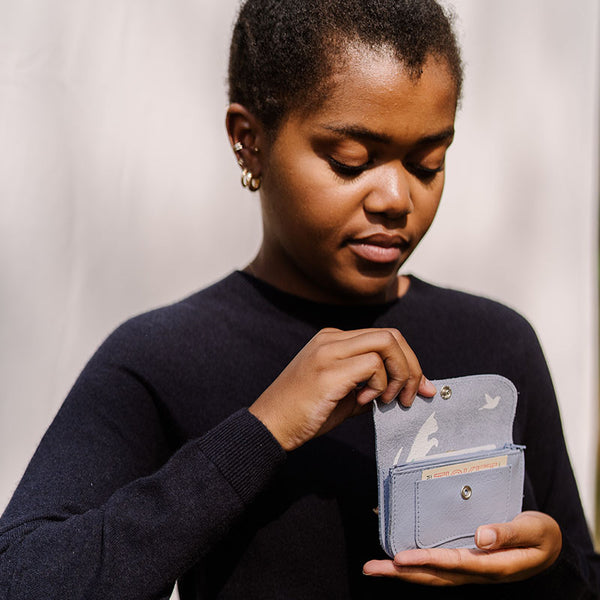 keecie Cat Chase Small - Lavender Blue