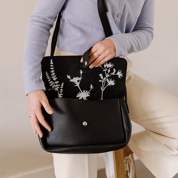 keecie Picking Flowers Medium - Black