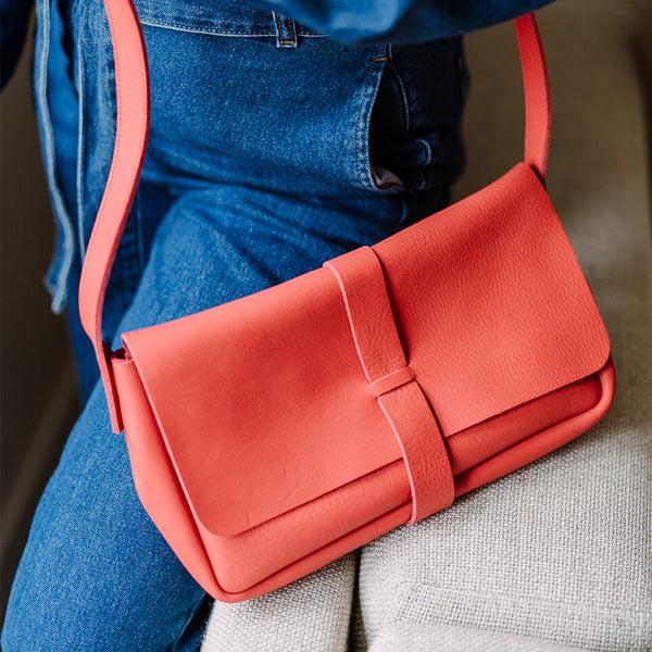 Keecie Picking Flowers Medium - Coral