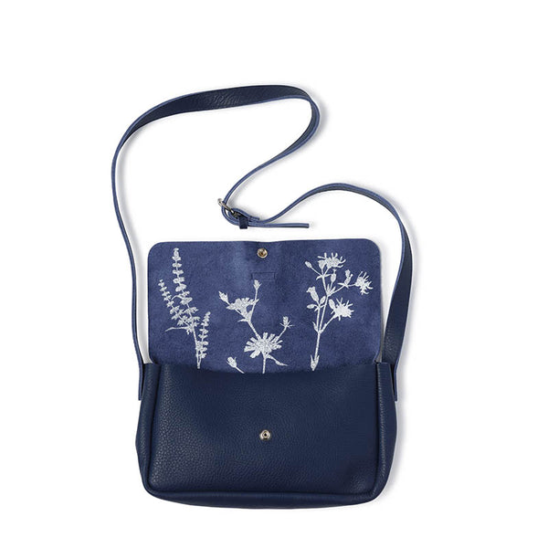 Keecie Picking Flowers Medium - Ink Blue