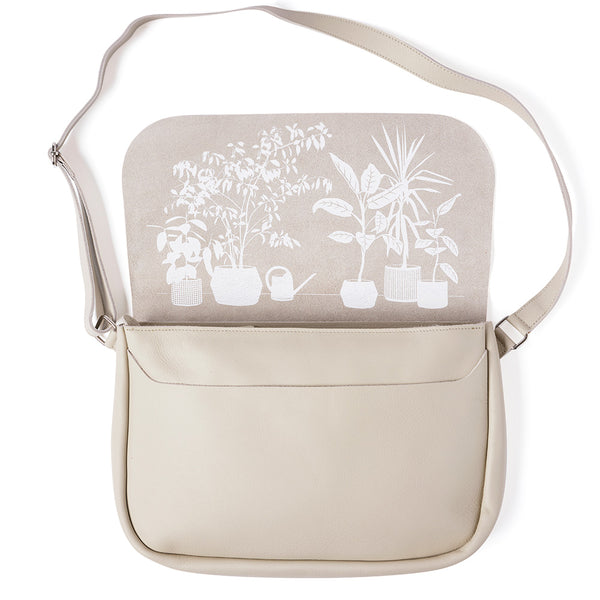 Keecie Plant Sitter - Cement