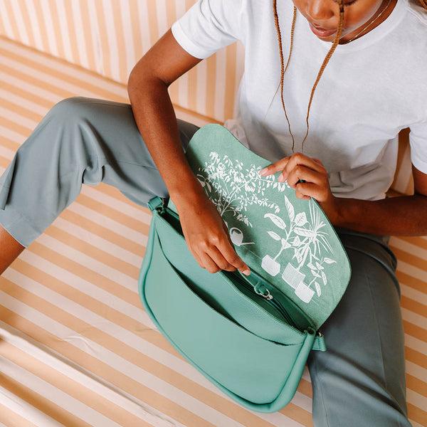 Keecie Plant Sitter - Forest