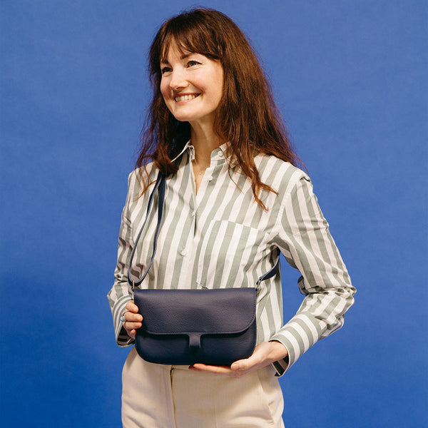 keecie Wild Swan - Ink Blue