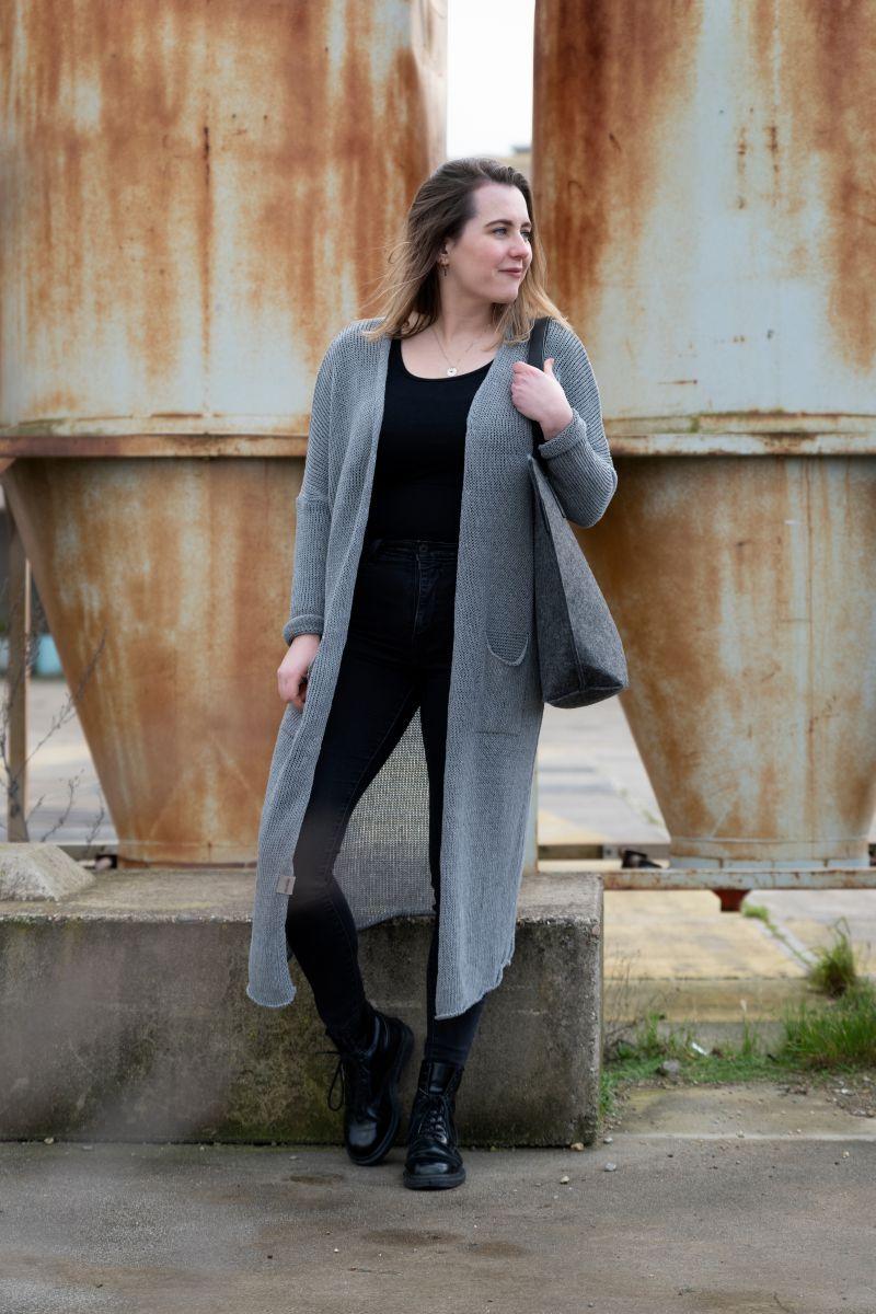 Knit Factory Jasmin Lang Gebreid Vest Licht Grijs - 40/42 - Met Steekzakken