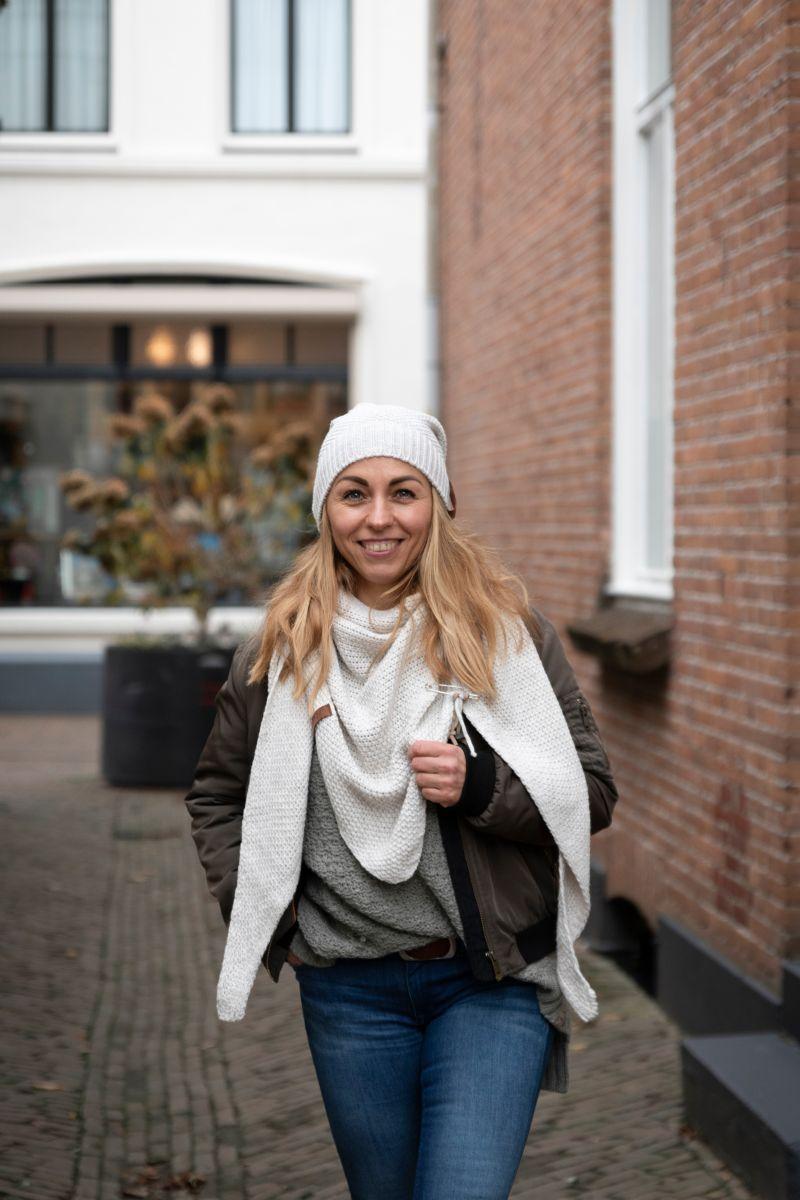 Knit Factory Coco Muts Beige