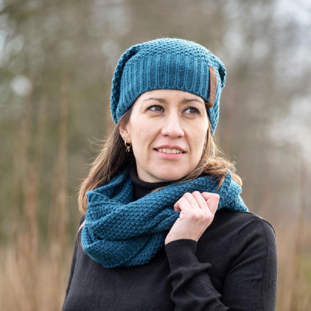 Knit Factory Coco Muts Petrol