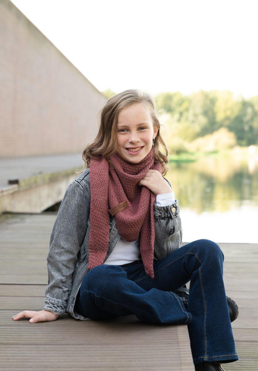 Knit Factory Coco Omslagdoek Junior Stone Red