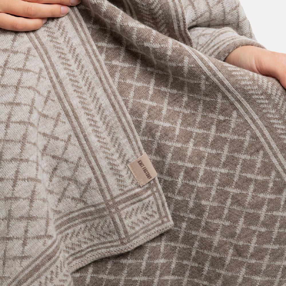 Knit Factory Dusk Omslagvest Marron/Iced Clay