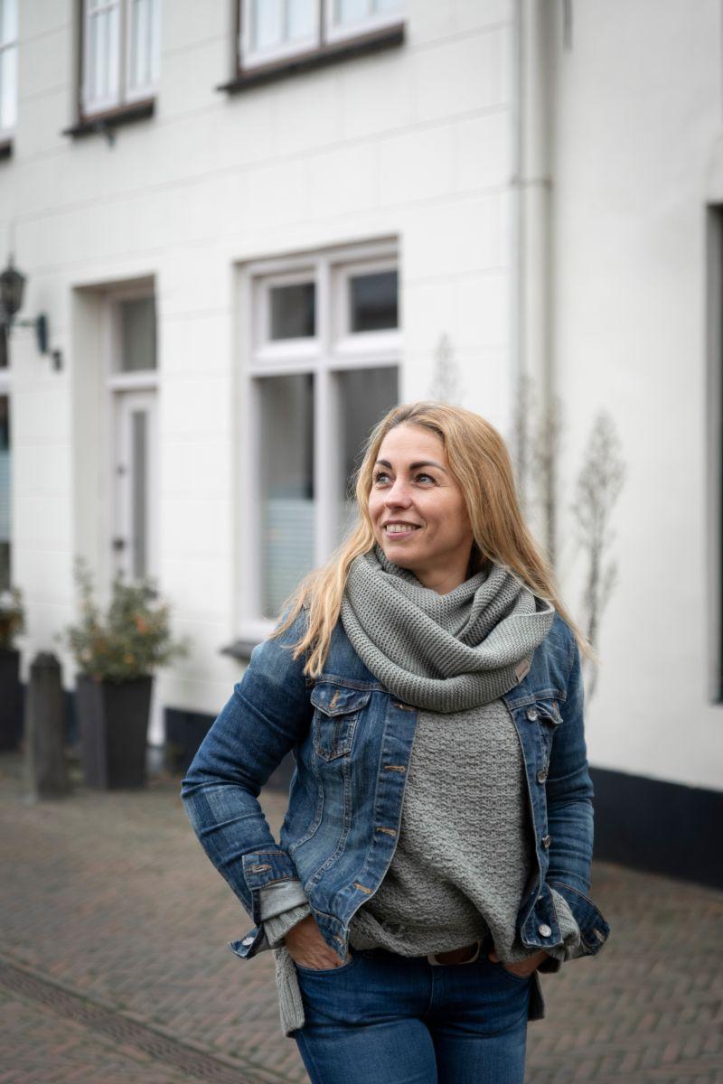 Knit Factory Jamie Colsjaal Zwart