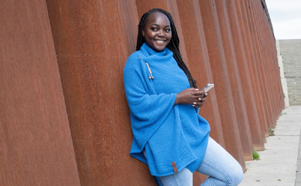 Knit Factory Jazz Omslagvest Cobalt