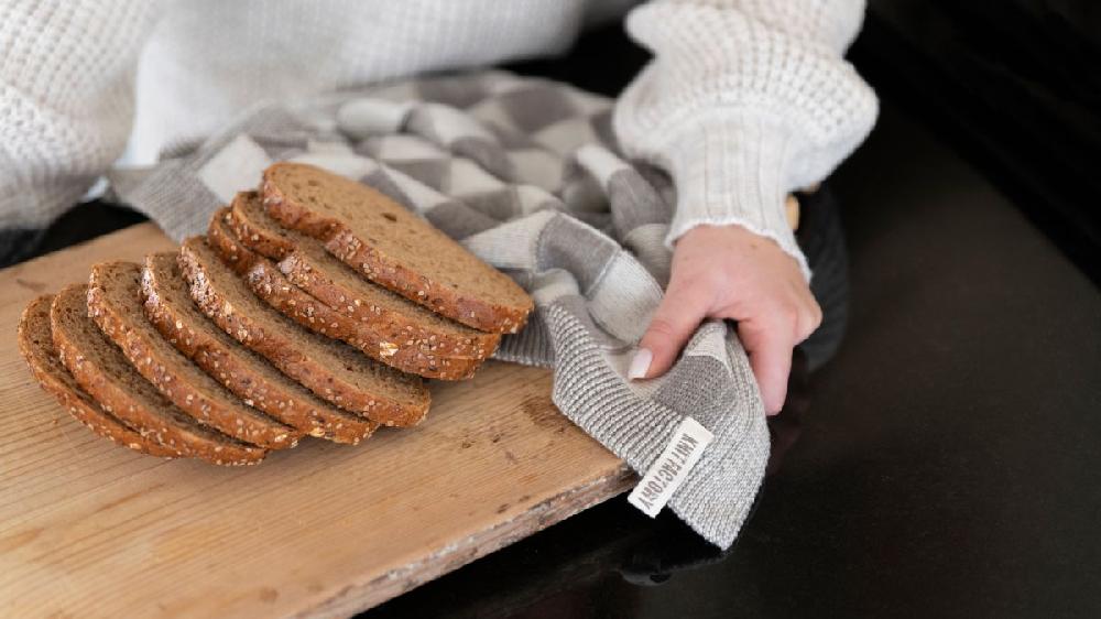 Knit Factory Keukendoek Block Ecru/Spring Green