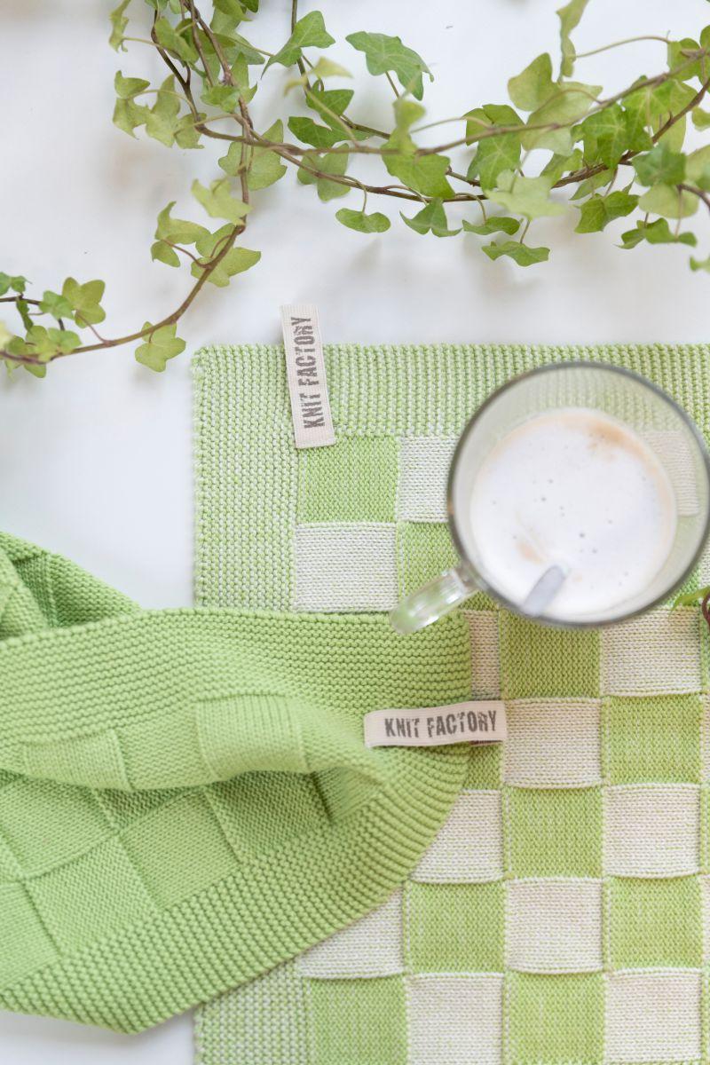 Knit Factory Keukendoek Uni Spring Green