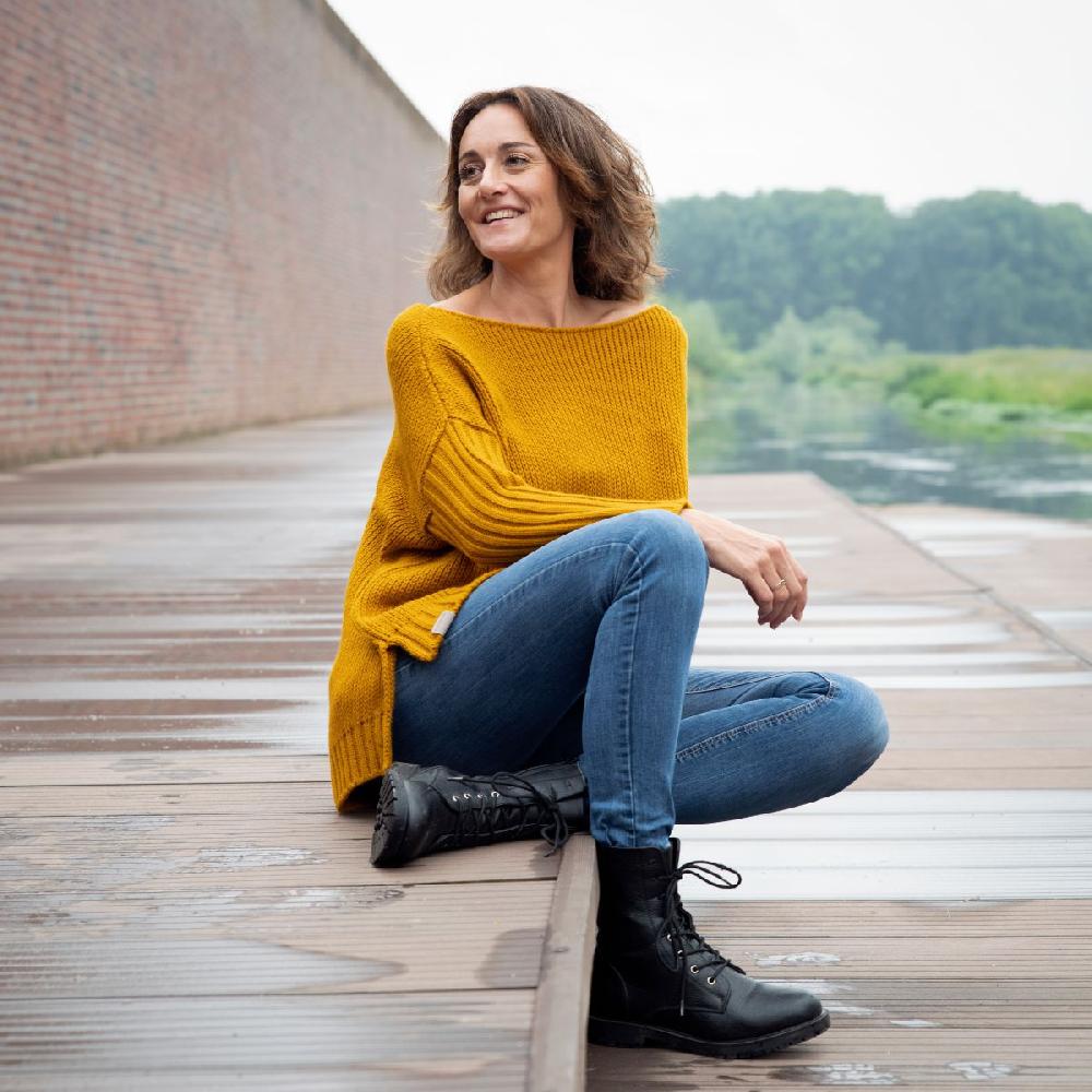 Knit Factory Kylie Trui Oker - 36/44