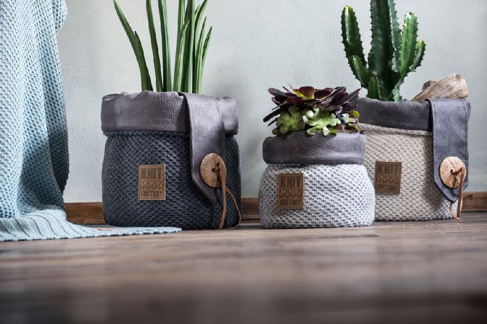 Knit Factory Lynn Mand Zwart - 25 Cm