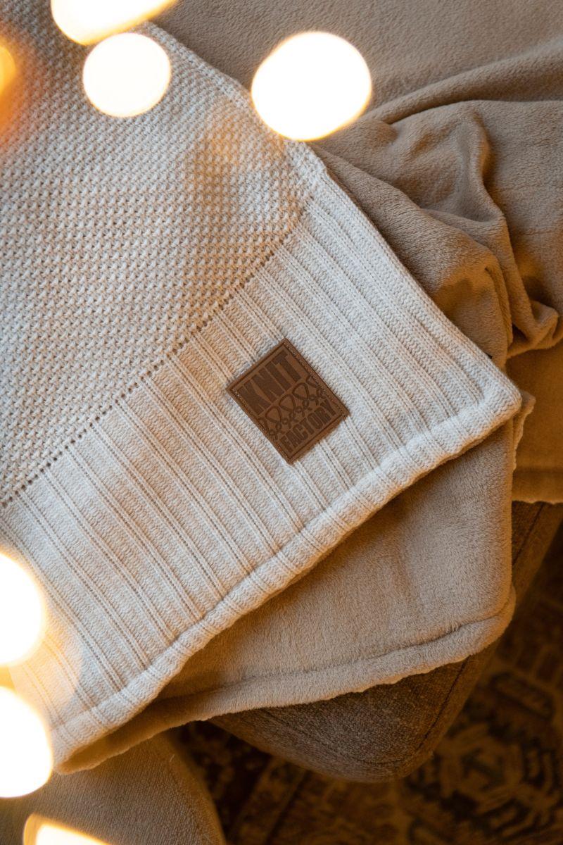 Knit Factory Lynn Plaid Teddy Beige