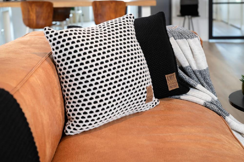 Knit Factory Mila Kussen Zwart/Beige - 50x50