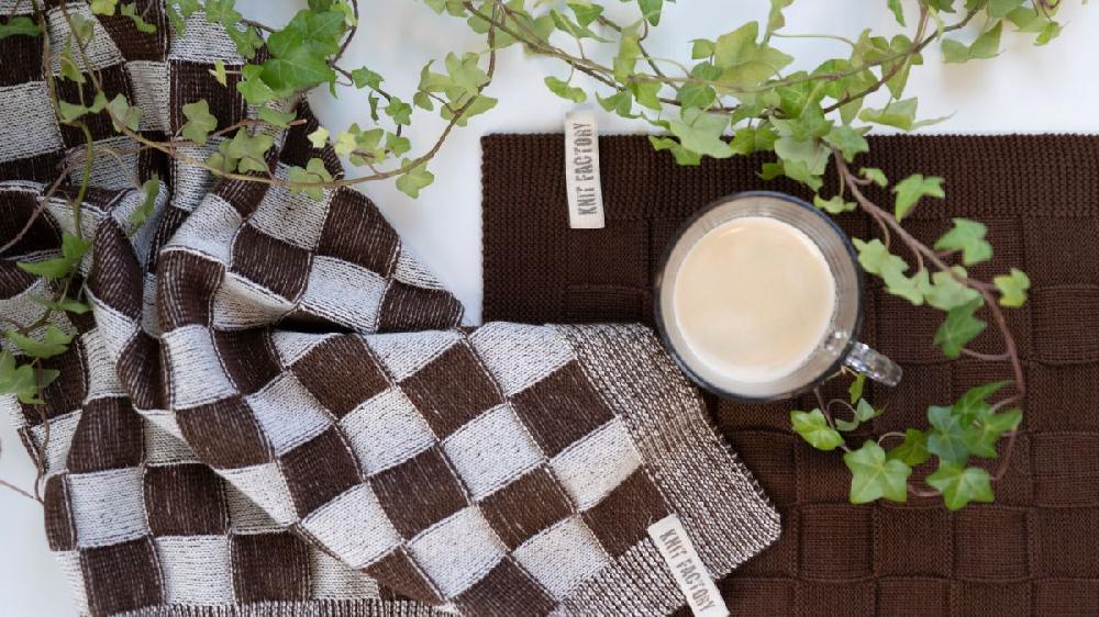 Knit Factory Placemat Uni Chocolate