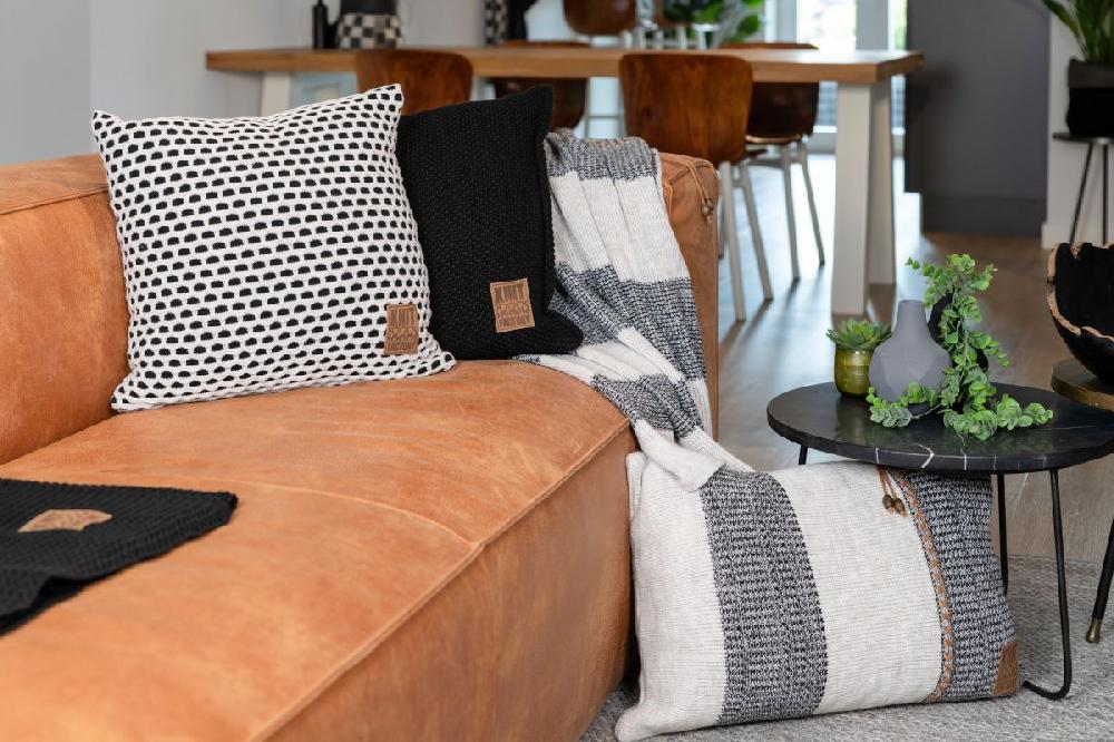 Knit Factory Roxx Kussen Beige/Zwart - 60x40