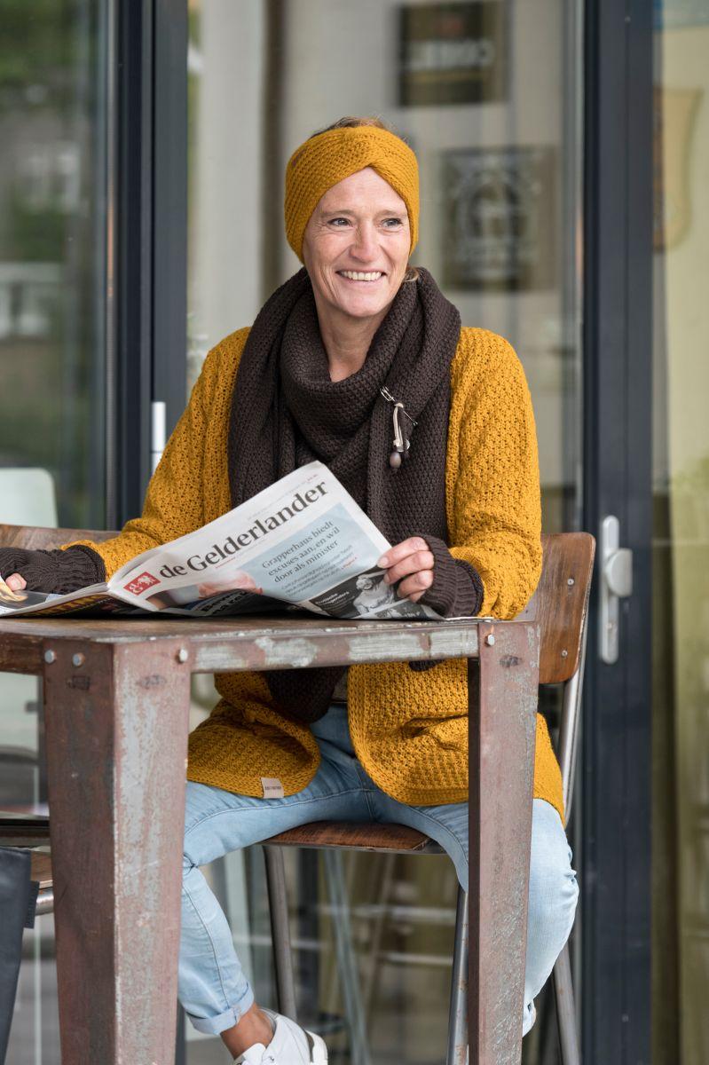 Knit Factory Sierspeld Donkerbruin