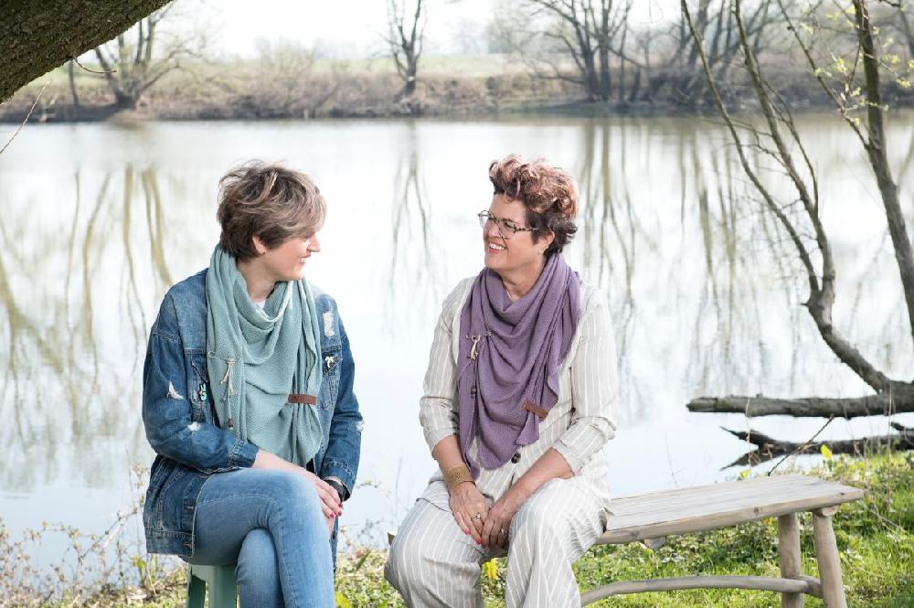 Knit Factory Sierspeld Lila