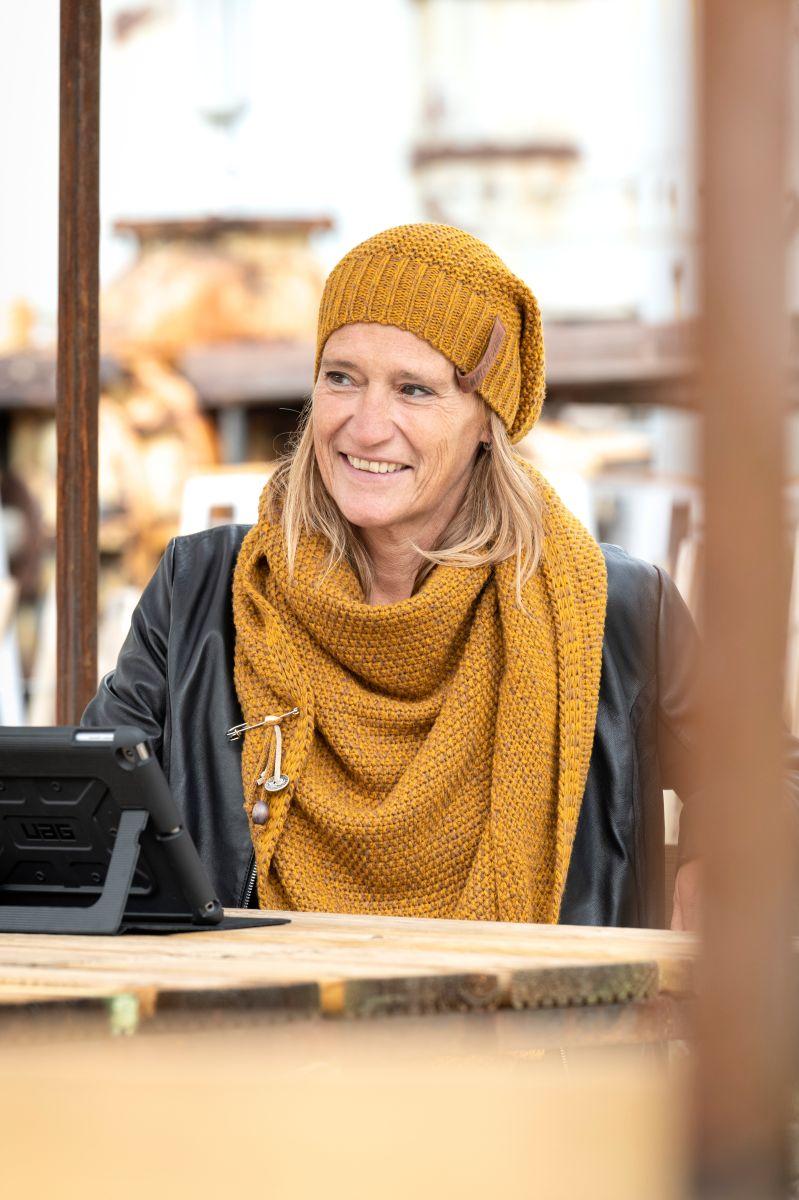 Knit Factory Sierspeld Oker/Tobacco