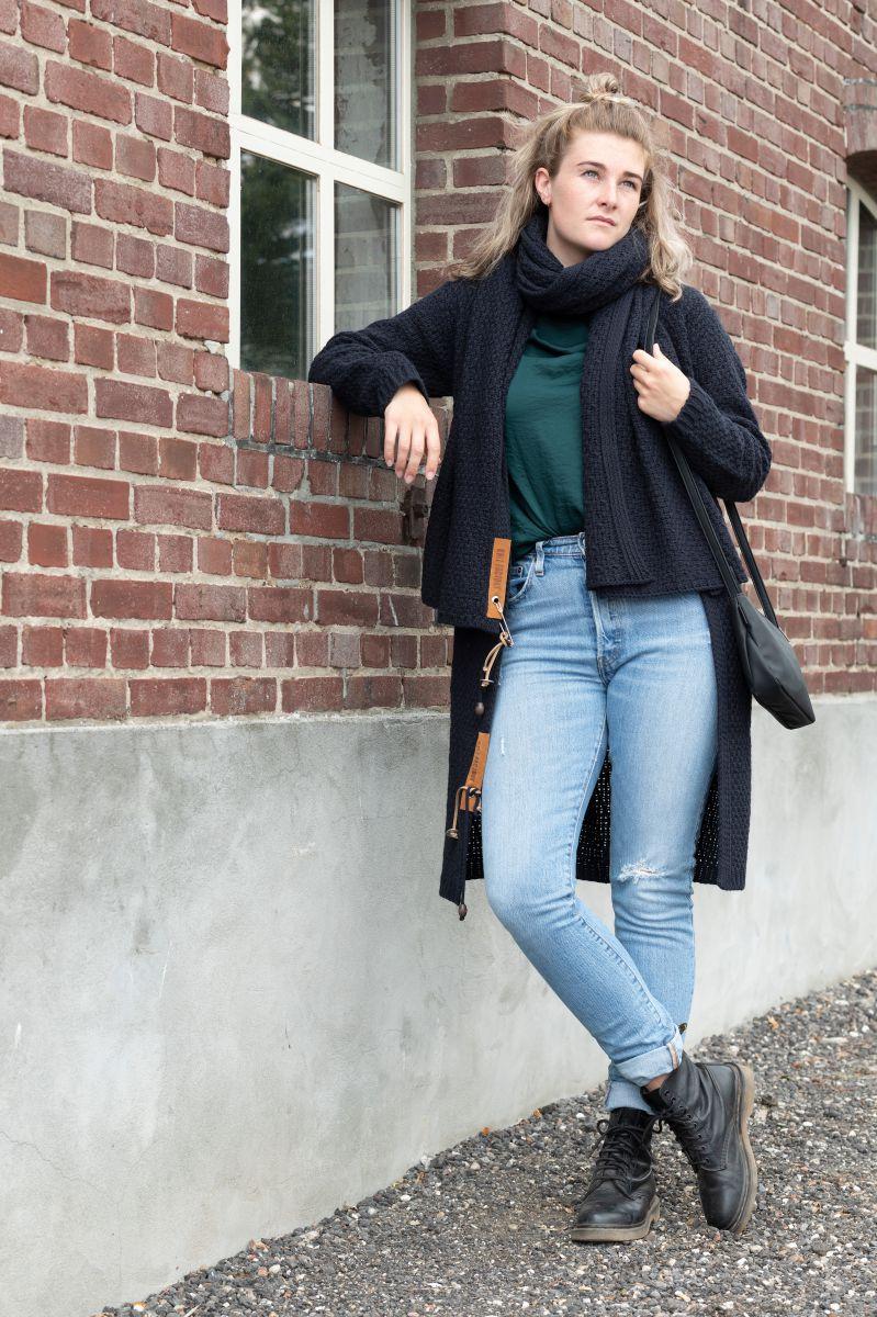 Knit Factory Luna Gebreid Vest Navy - 36/38 - Met Steekzakken