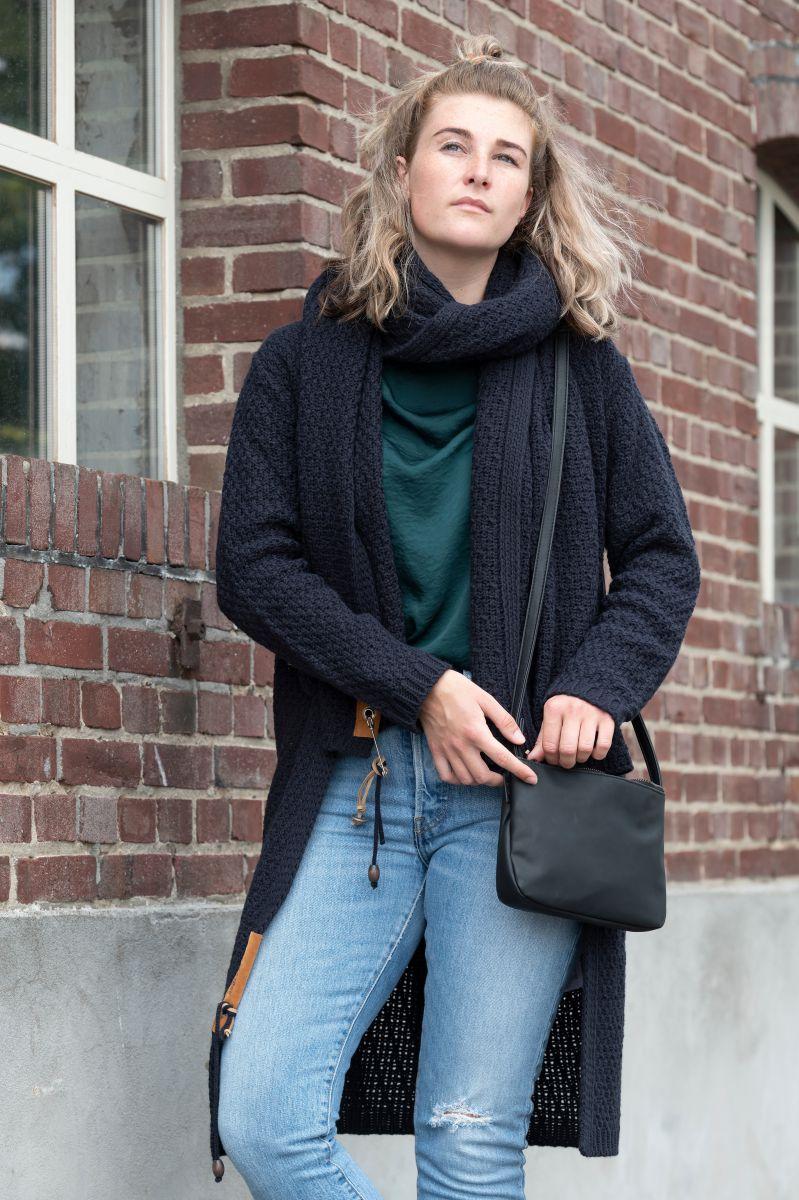 Knit Factory Luna Gebreid Vest Navy - 36/38 - Met Steekzakken