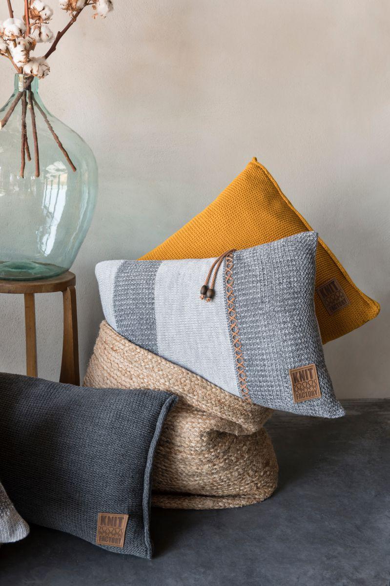 Knit Factory Roxx Kussen Licht Grijs/Antraciet - 60x40