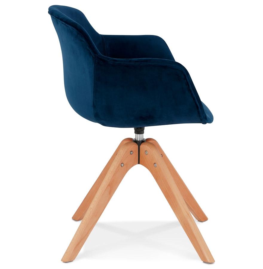 Kokoon Design BERNI' Chair With Armrests In Blue Velvet And Natural Wood Legs