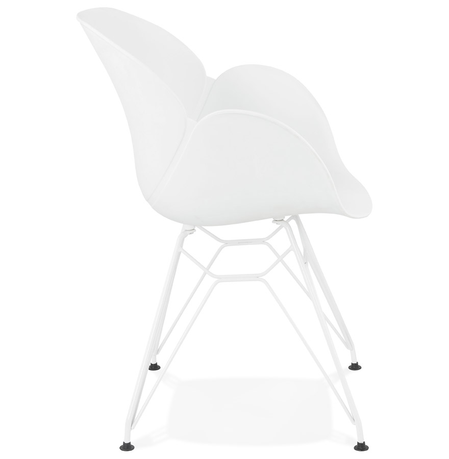 Kokoon Design Modern White 'FIDJI' Chair With White Metal Legs