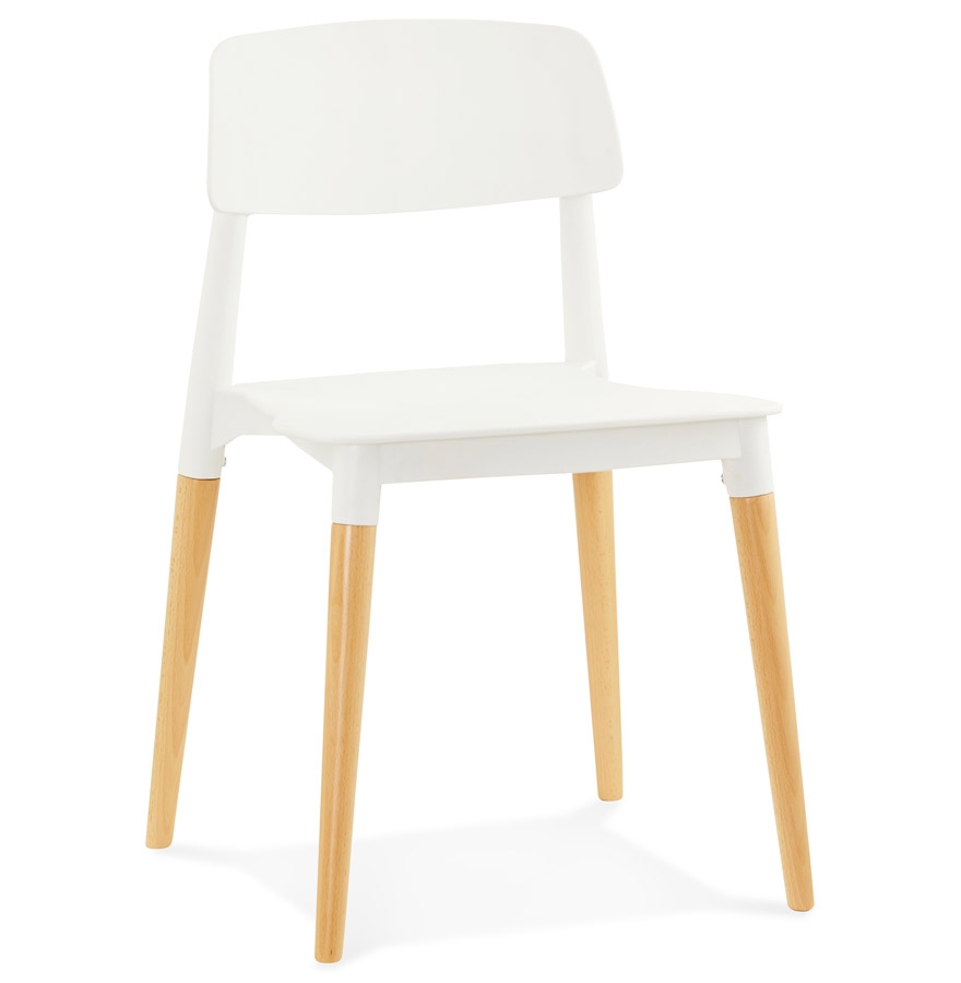 kokoon design Modern white 'TRENDY' chair in Scandinavian style