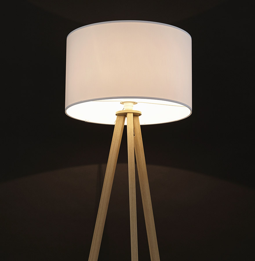 Kokoon Design SPRING' Tripod Floor Lamp With White Lampshade And 3 Natural Legs