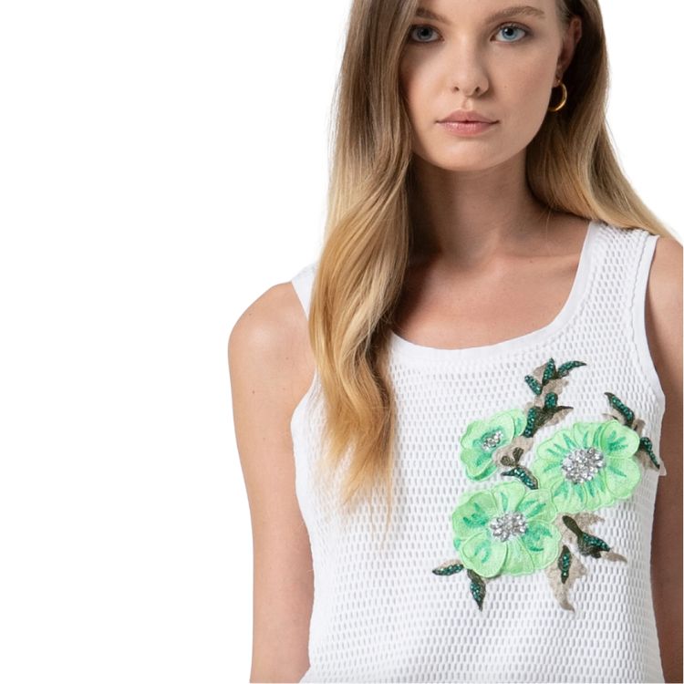l & c Tank top made in mesh fabric with flower applied