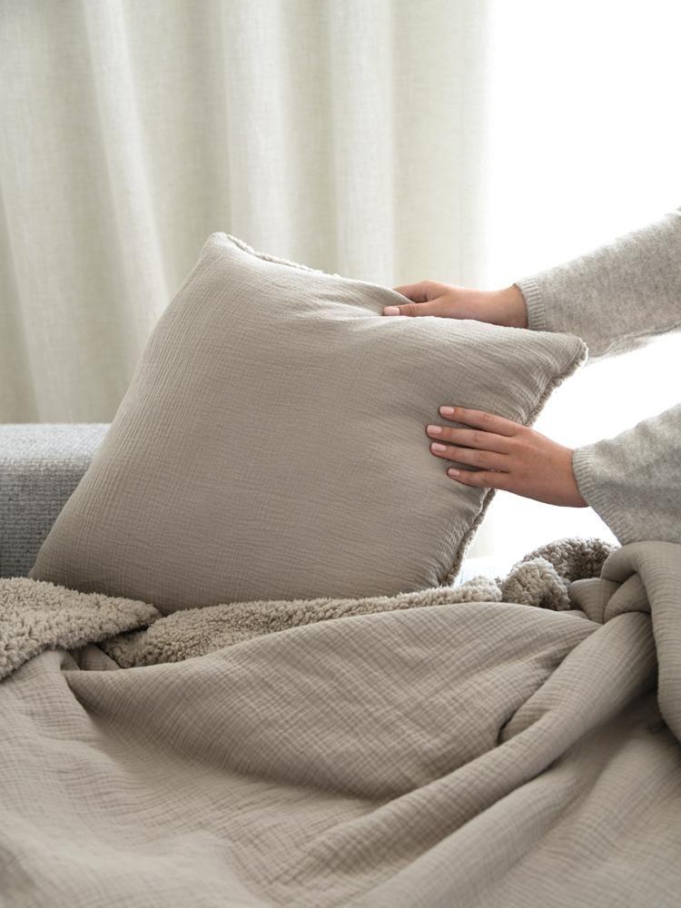 Leeff Leeff Pillow Phileine Taupe - Wonen - Leeff