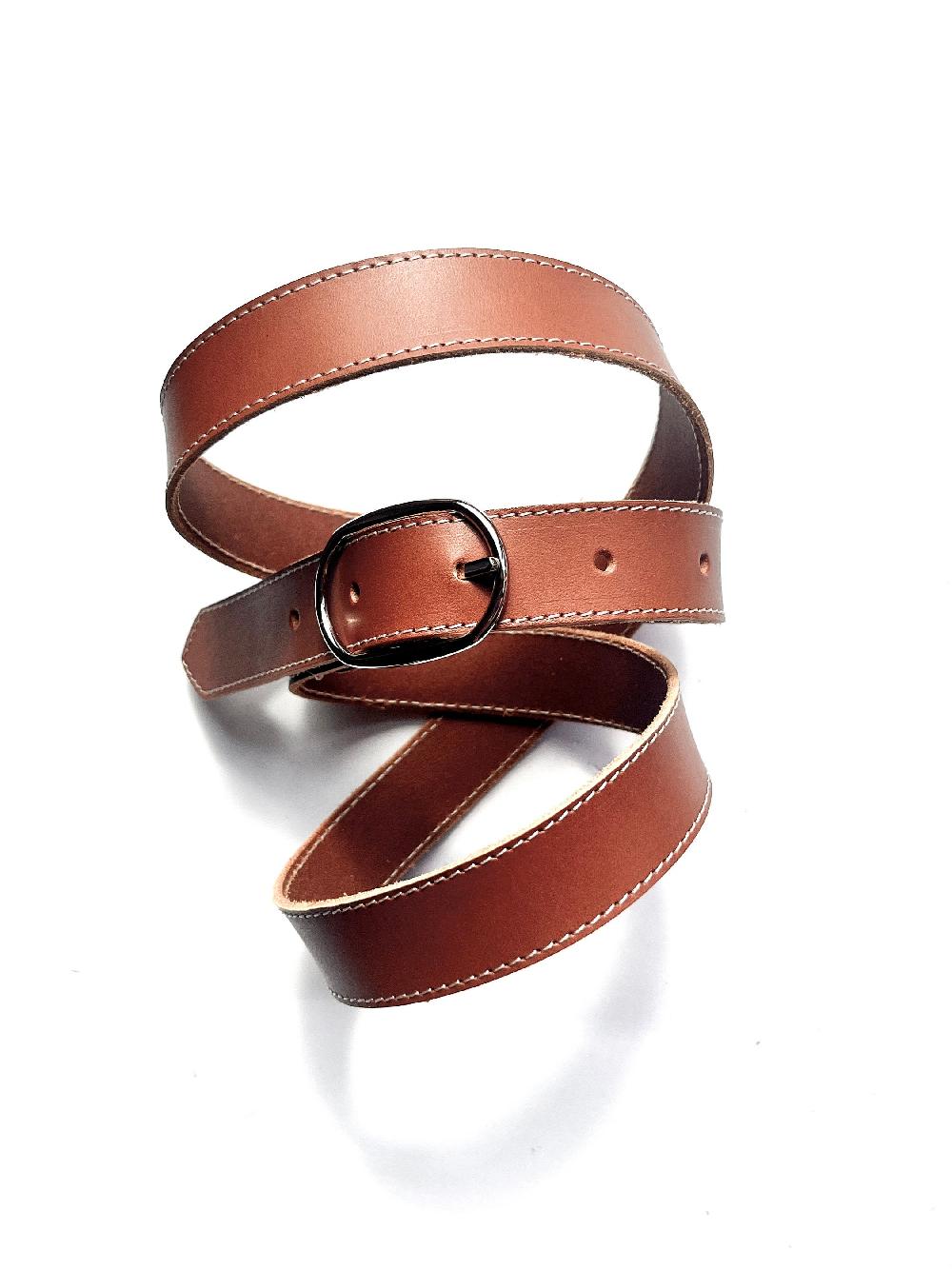 léonny cha Hoogwaardige leren riem op maat gemaakt en handgemaakt door ambachtslieden