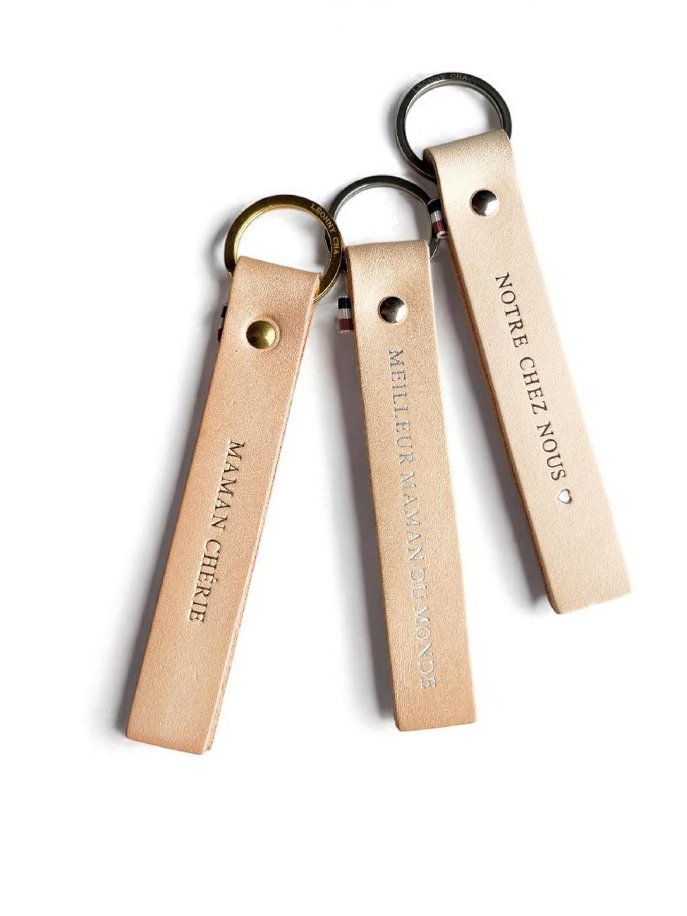 léonny cha MARGARET de grote NUDE leren sleutelhanger aan twee kanten te personaliseren uniek cadeau feesten bruiloften leren bruiloften verhuizen