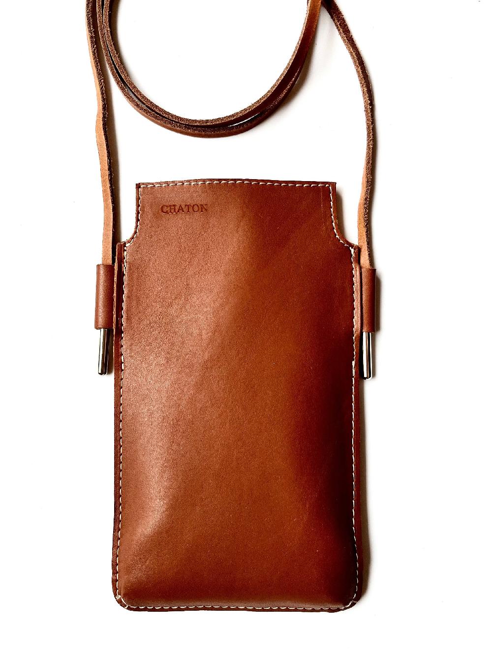 léonny cha S O L V E I G - Le sac à téléphone en bandoulière