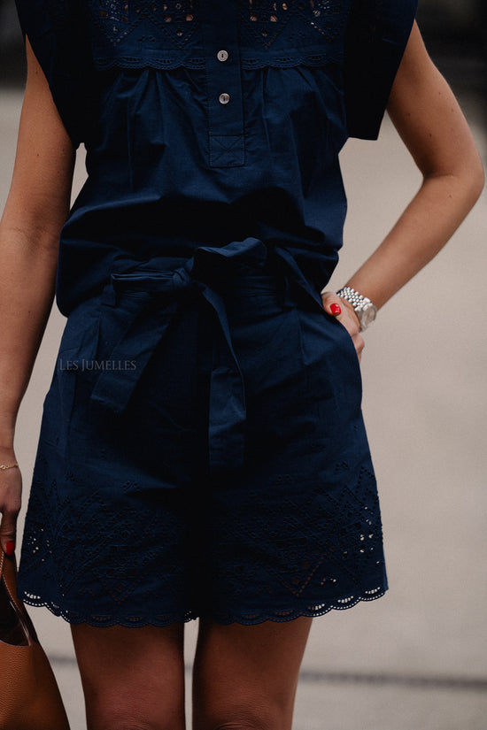 Les Jumelles Bianca Embroidered High-waisted Shorts Midnight Blue