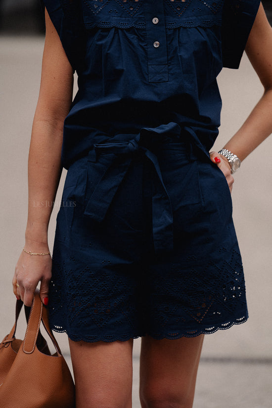 les jumelles Bianca embroidered high-waisted shorts midnight blue