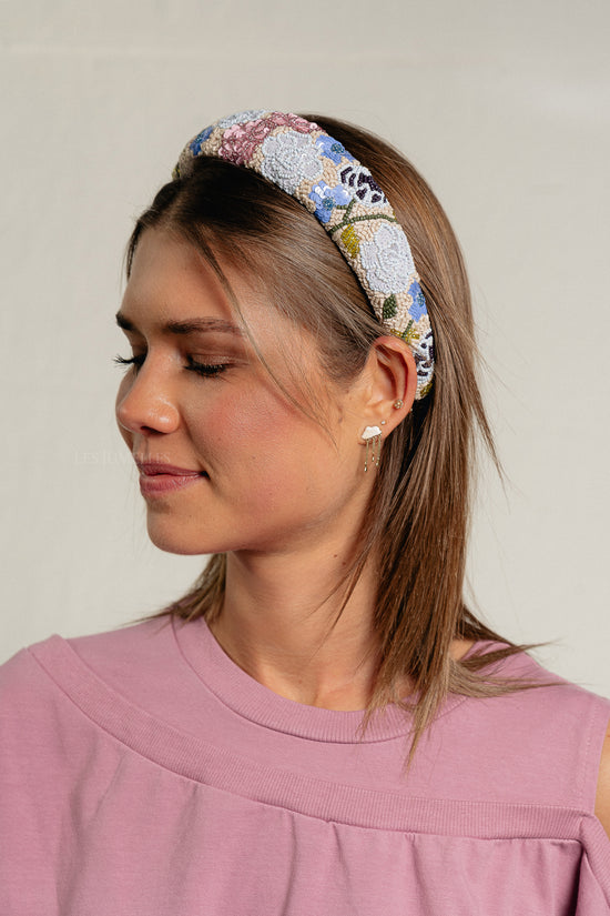 Les Jumelles Fleuriora Wide Beaded Hairbrace Birch White