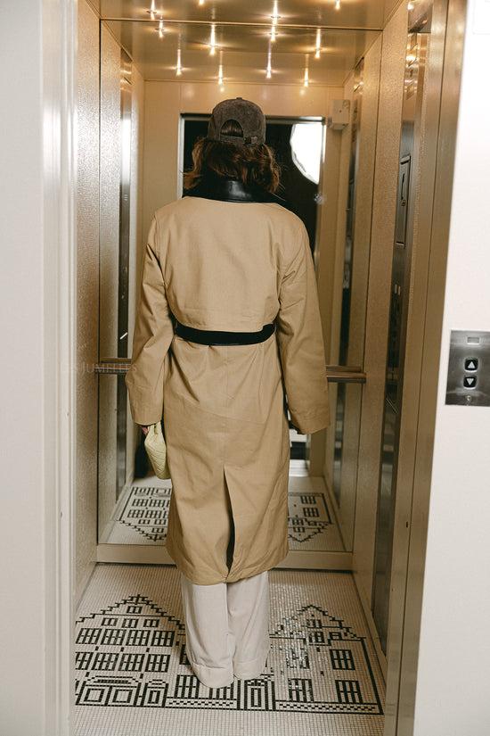 Les Jumelles Aiko Trenchcoat Beige Met Zwart
