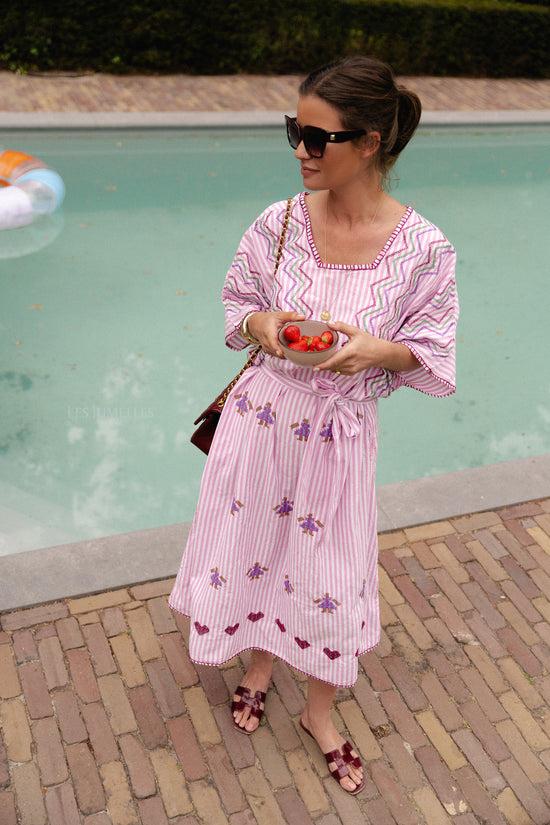 Les Jumelles Anna Geborduurde Jurk Roze Strepen