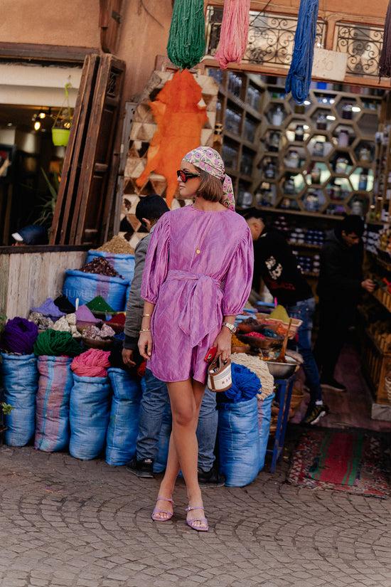 les jumelles Asher korte jurk rozenknop