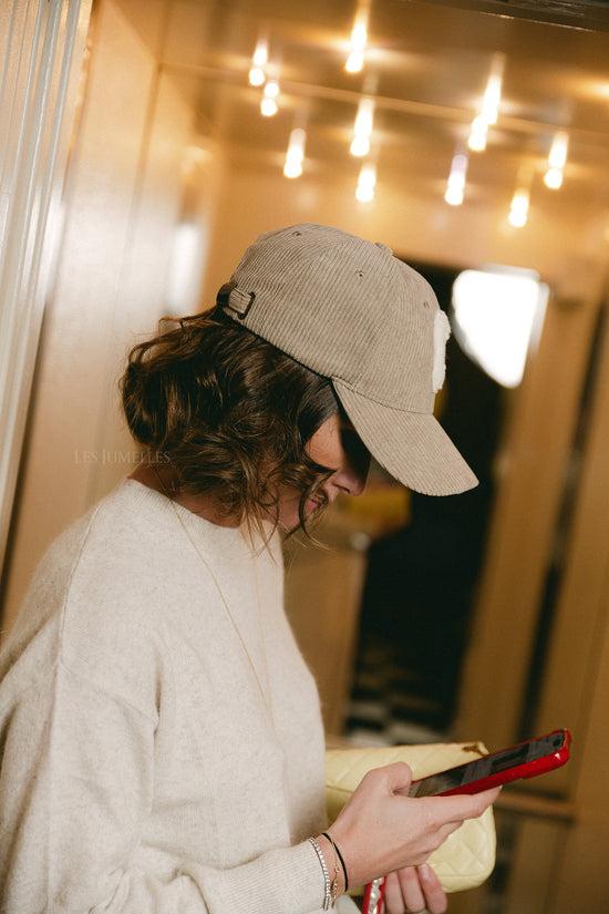 les jumelles 'C' Pet fluweel beige